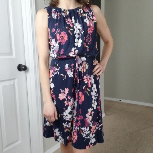 LOFT Dresses & Skirts - Summer dress